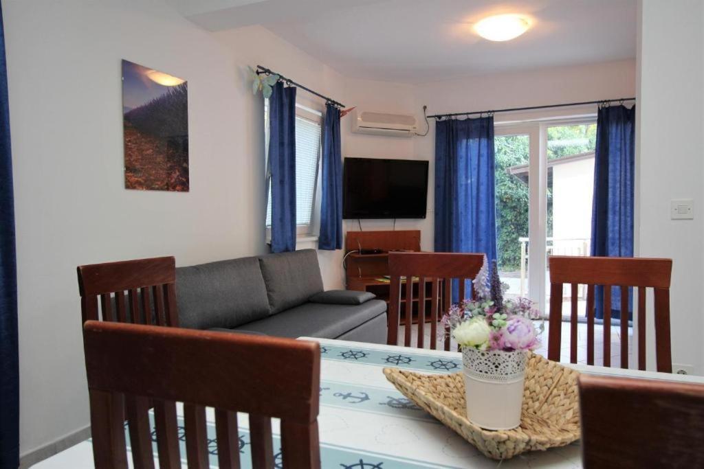 Apartmani Zec Šilo Exterior foto