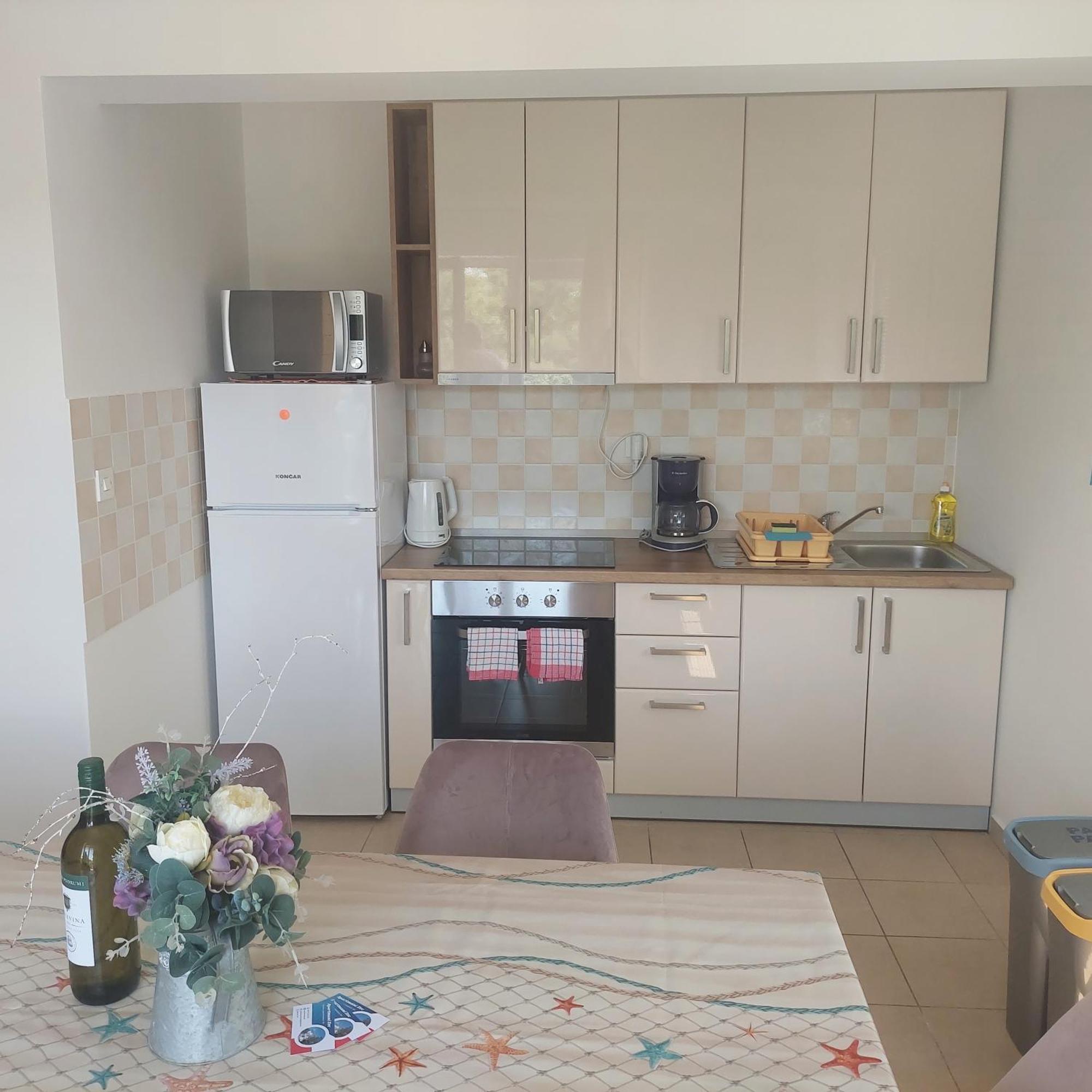 Apartmani Zec Šilo Exterior foto